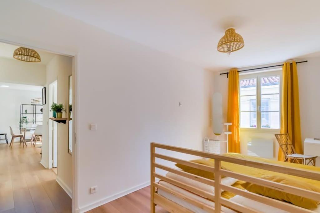 2 Bedroom Apartment In The Heart Of Marseille Exterior photo